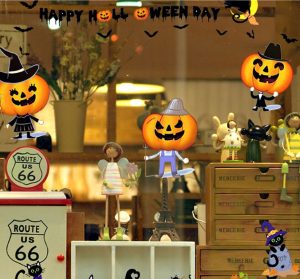 Trang trí với Decal chủ đề Halloween